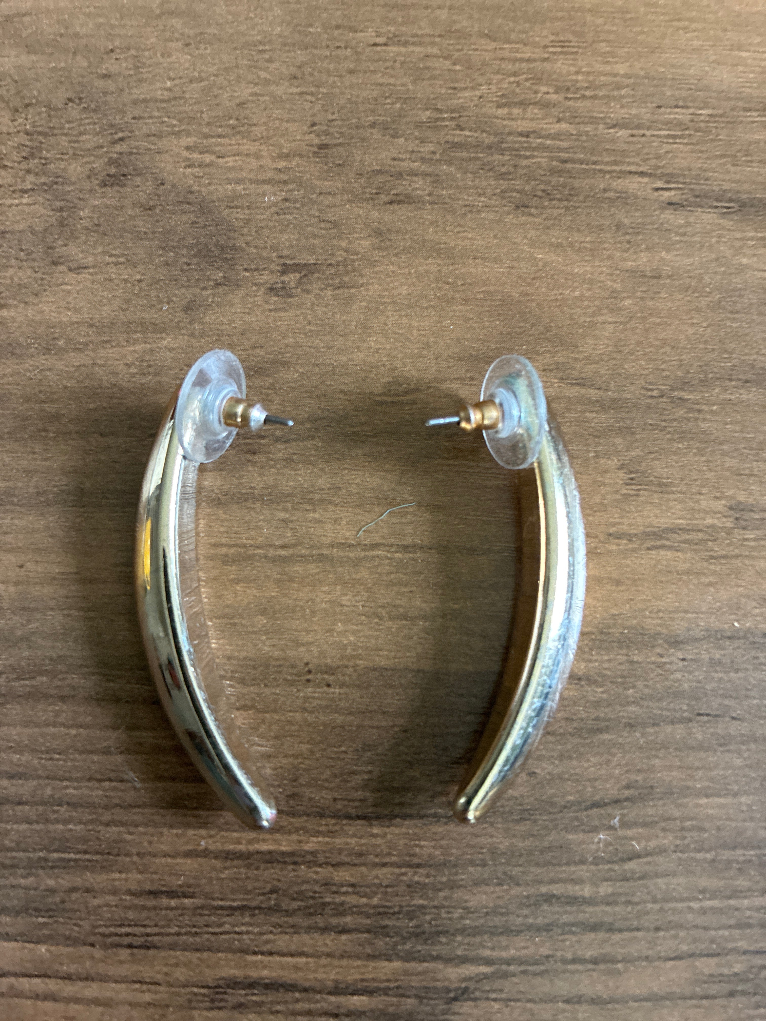 Curve earrings