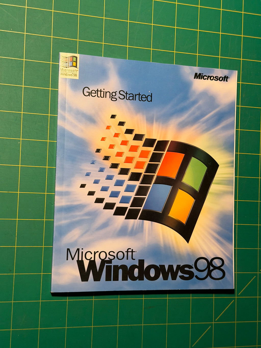 Getting Started: Microsoft Windows 98 - Pamphlet, Used Good