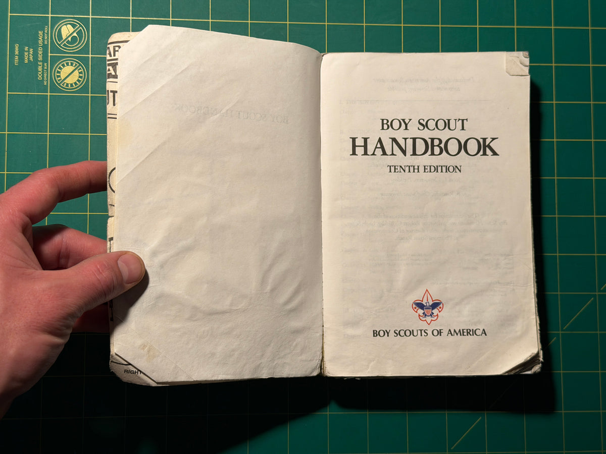 The Boy Scout Handbook Tenth Edition - Paperback, Used Acceptable