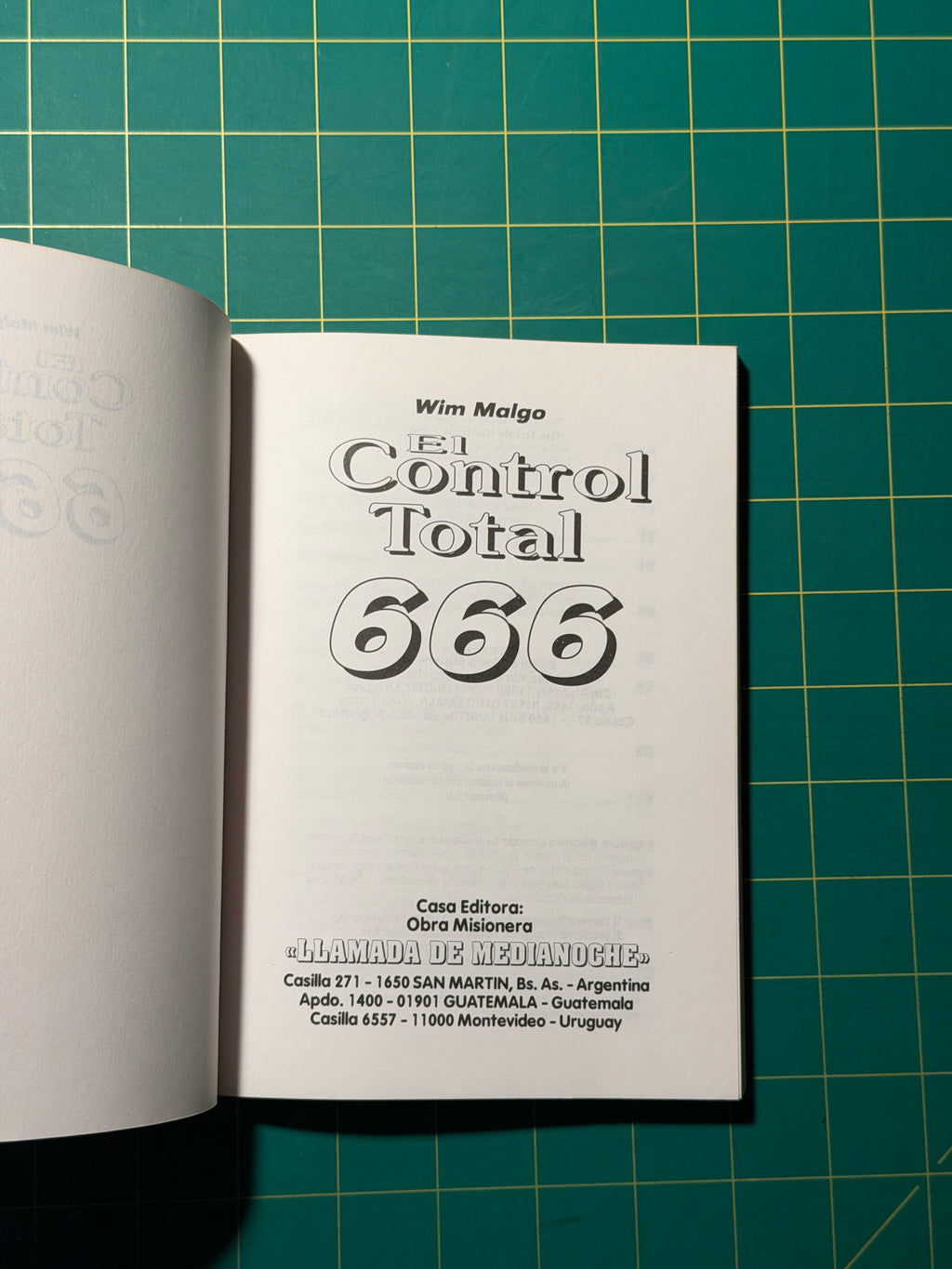 El Control Total: 666 - Paperback, Used Good