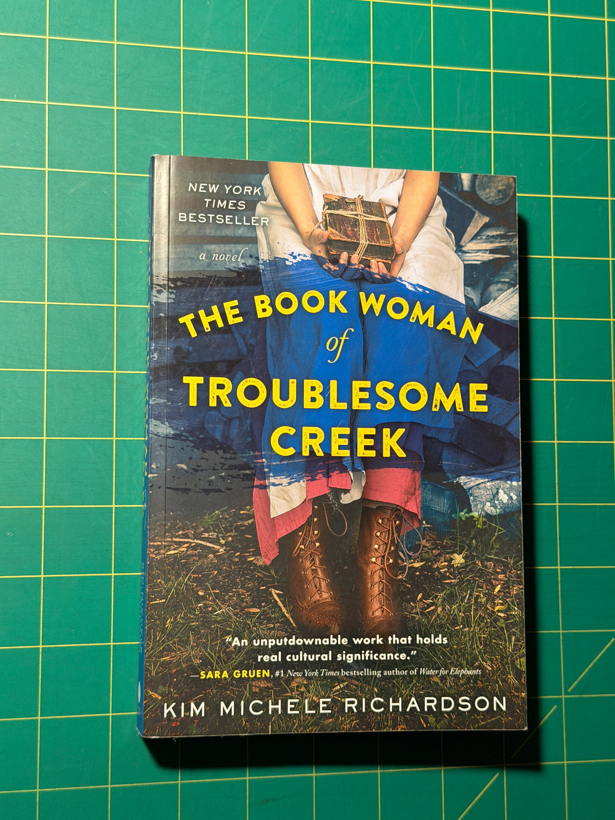 The Book Woman of Troublesome Creek - Paperback, Used Good