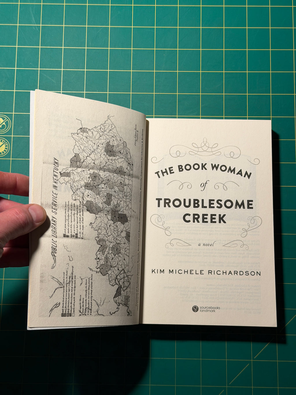 The Book Woman of Troublesome Creek - Paperback, Used Good