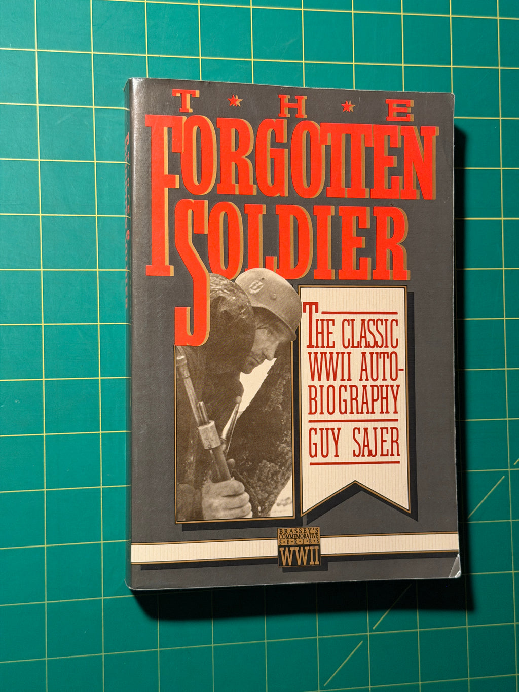 The Forgotten Soldier - Paperback, Used Acceptable