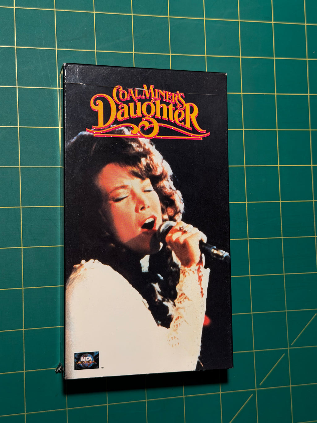 Coal Miner's Daughter - VHS Tape, Used Acceptable