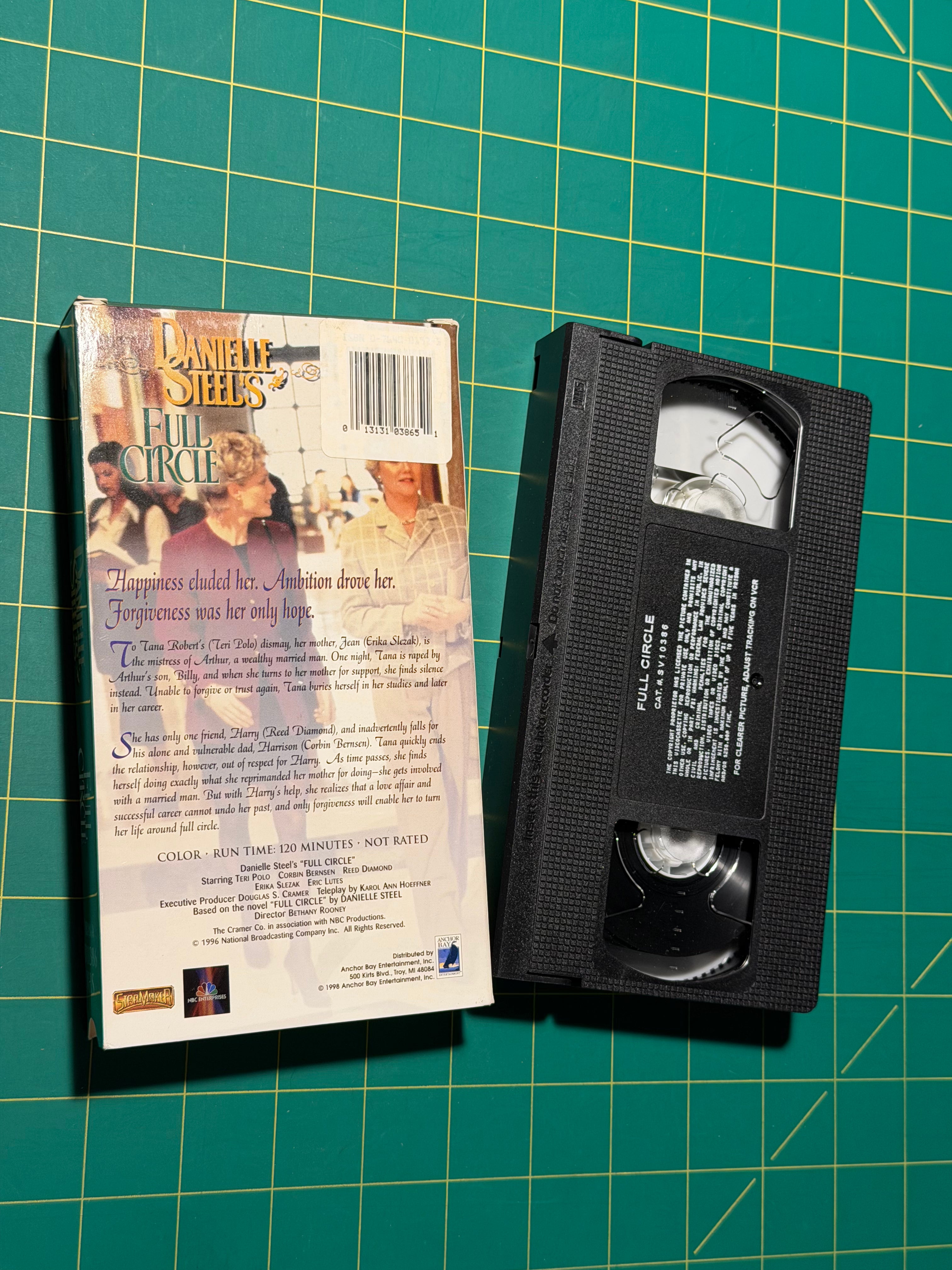 Danielle Steel's Full Circle - VHS Tape, Used Good