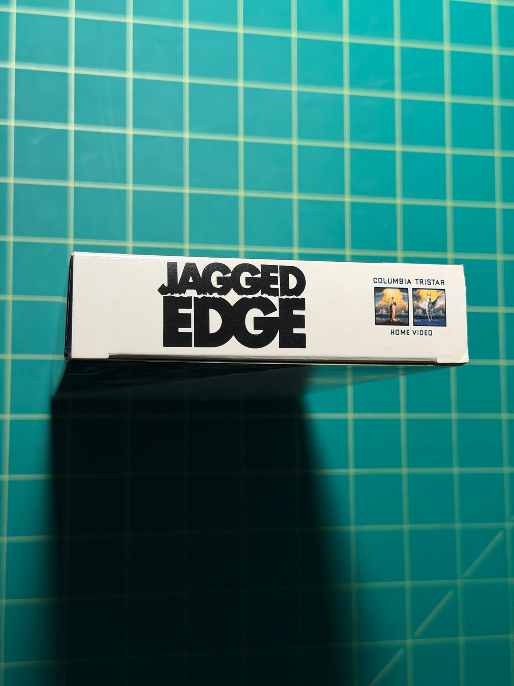 Jagged Edge - VHS Tape, Used Good