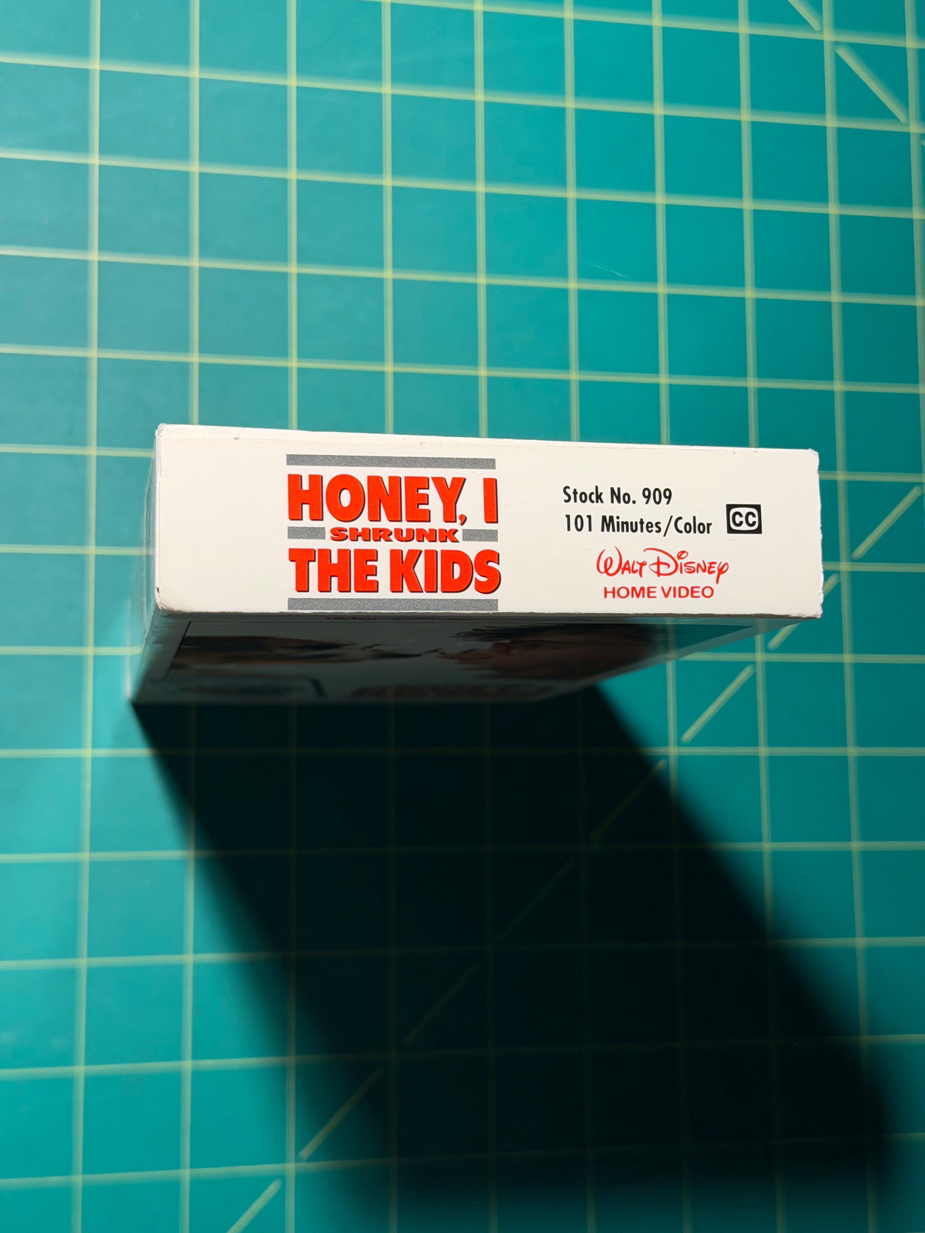 Honey, I Shrunk the Kids - VHS Tape, Used Good