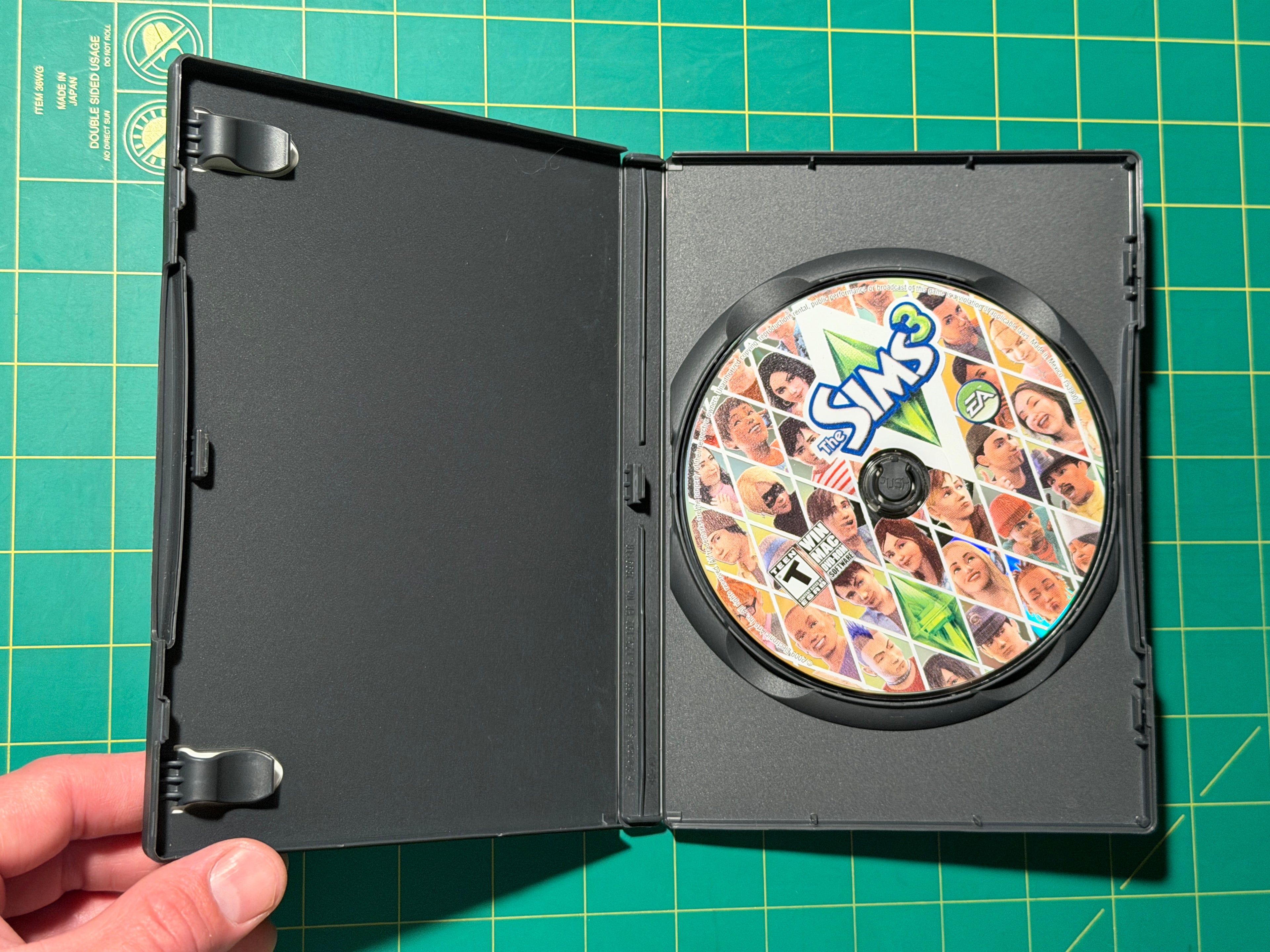 The Sims 3 Deluxe - Video Game, Used Good