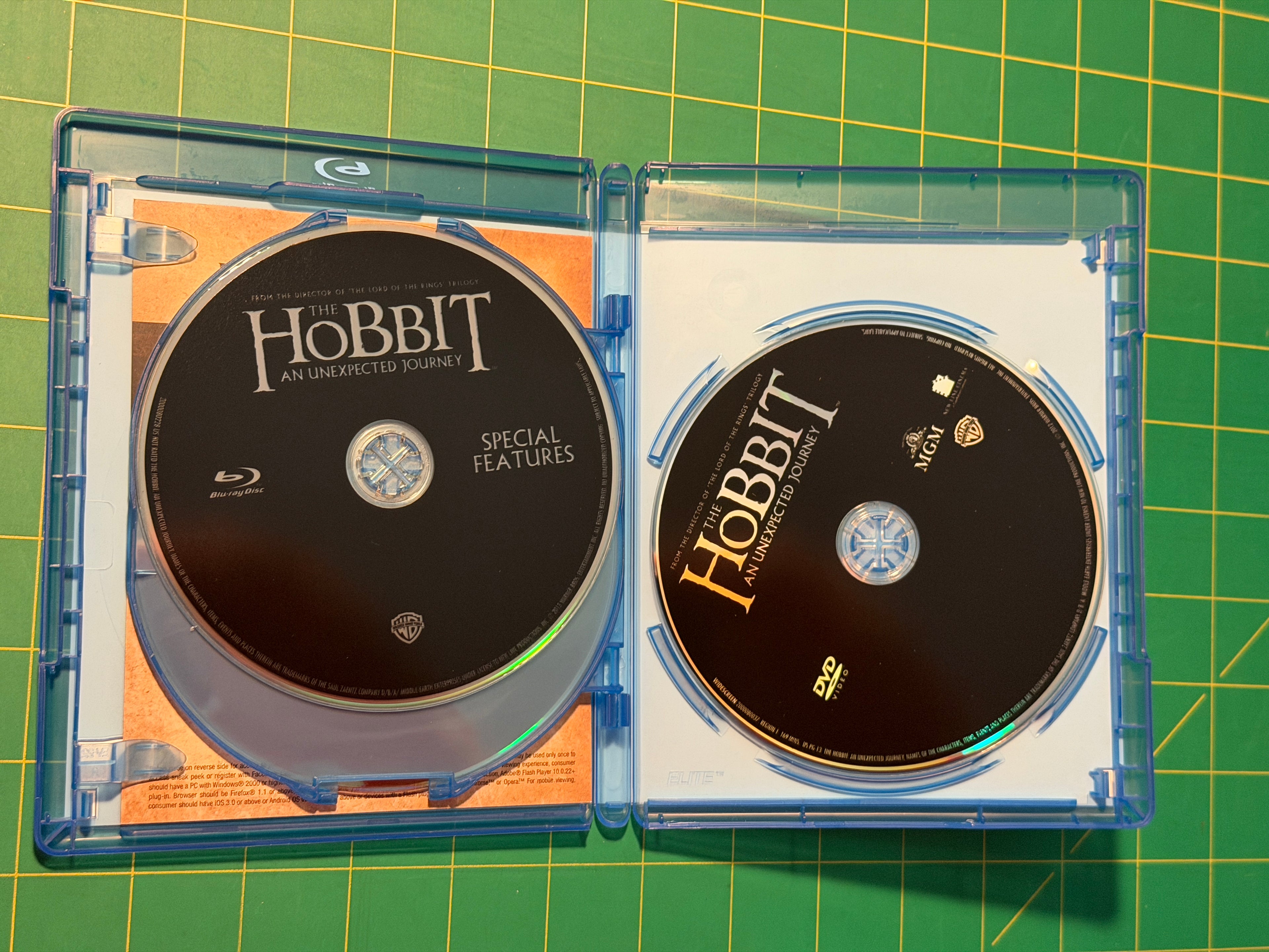 The Hobbit: An Unexpected Journey - DVD/Blu-ray/Digital UV, Used Good