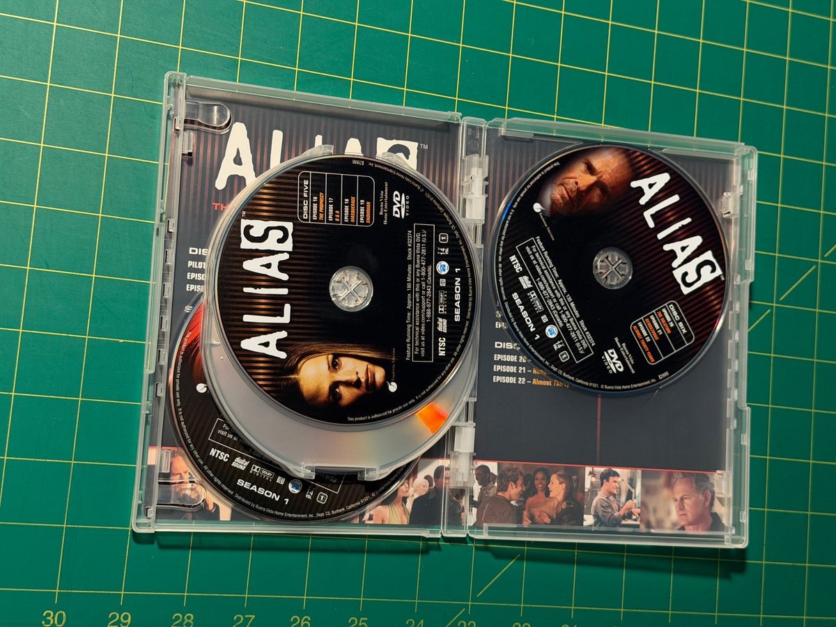 Alias: The Complete First Season - DVD, Used Good
