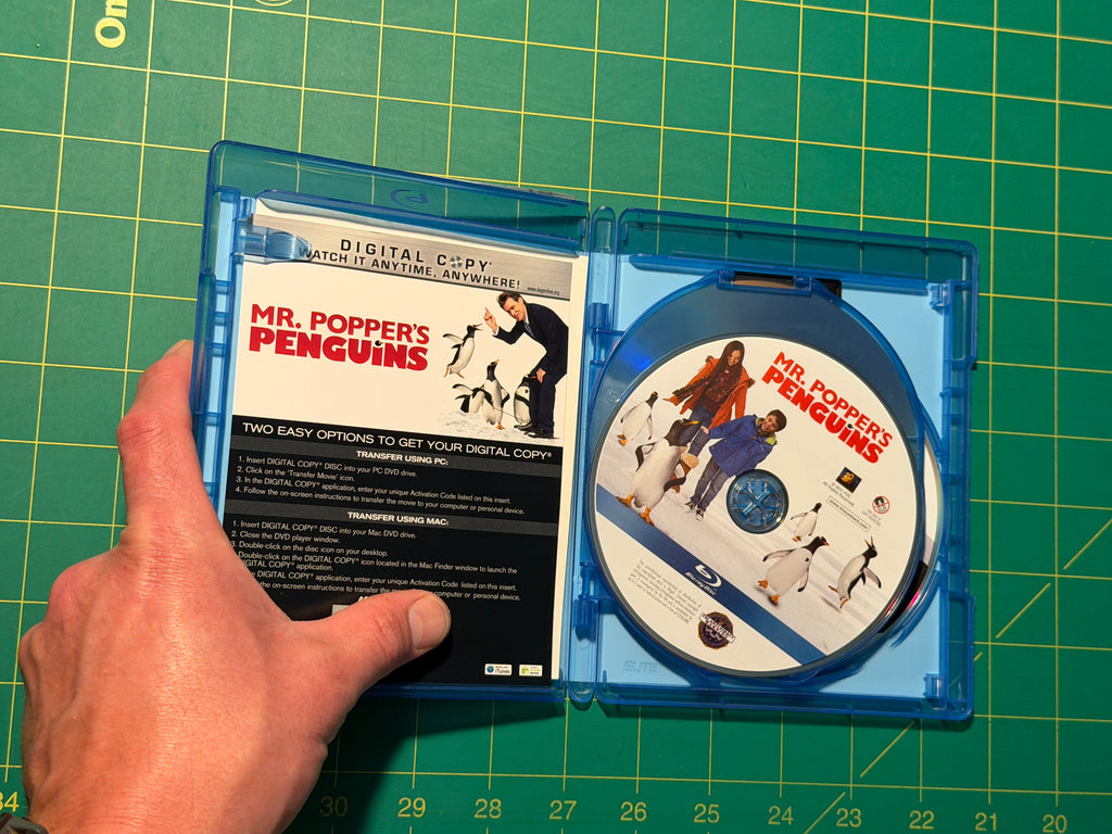 Mr.Popper's Penguins - Blu-ray, Used Good