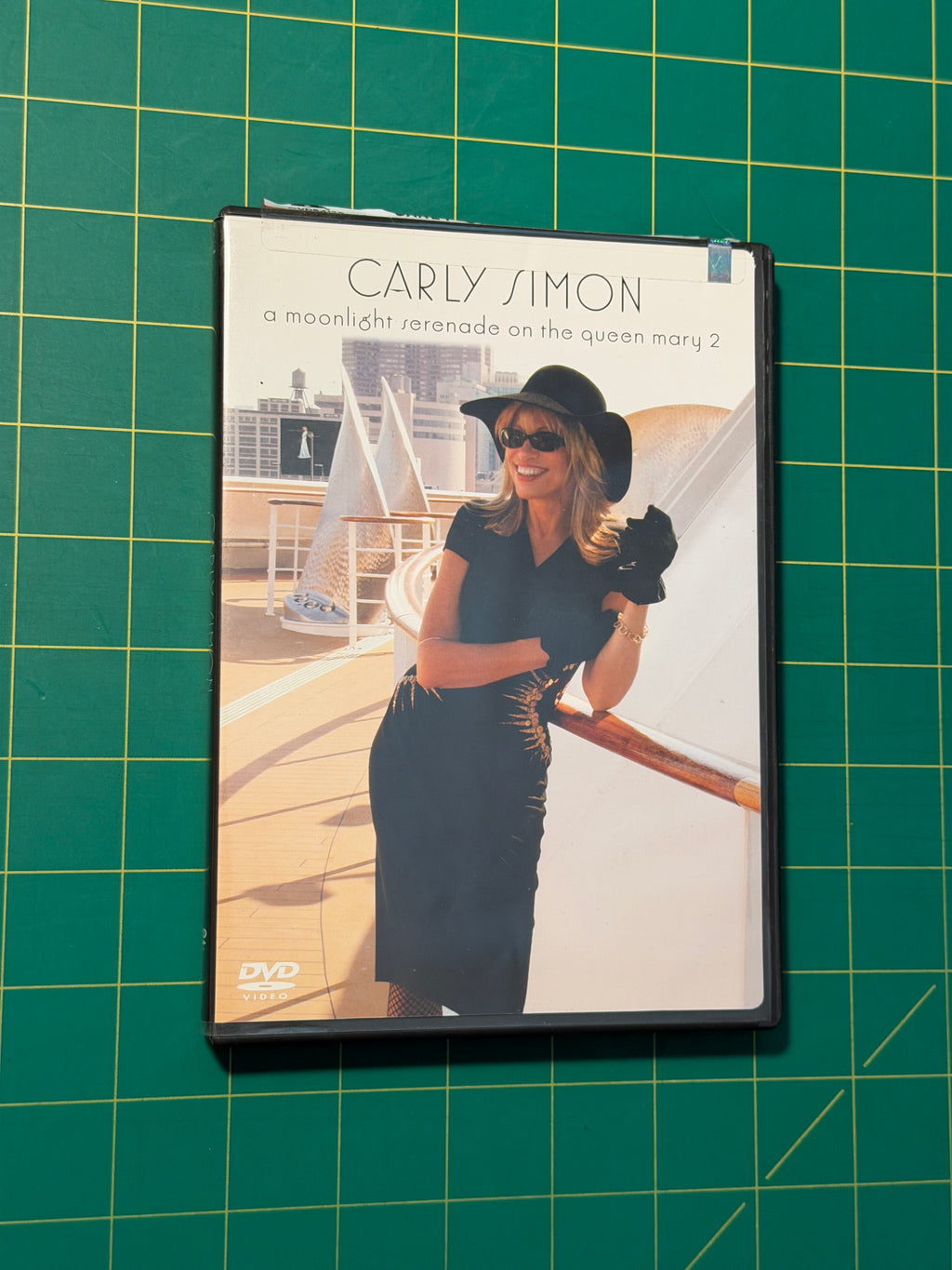 Carly Simon: A Moonlit Serenade on The Queen Mary 2 - DVD, Used Good