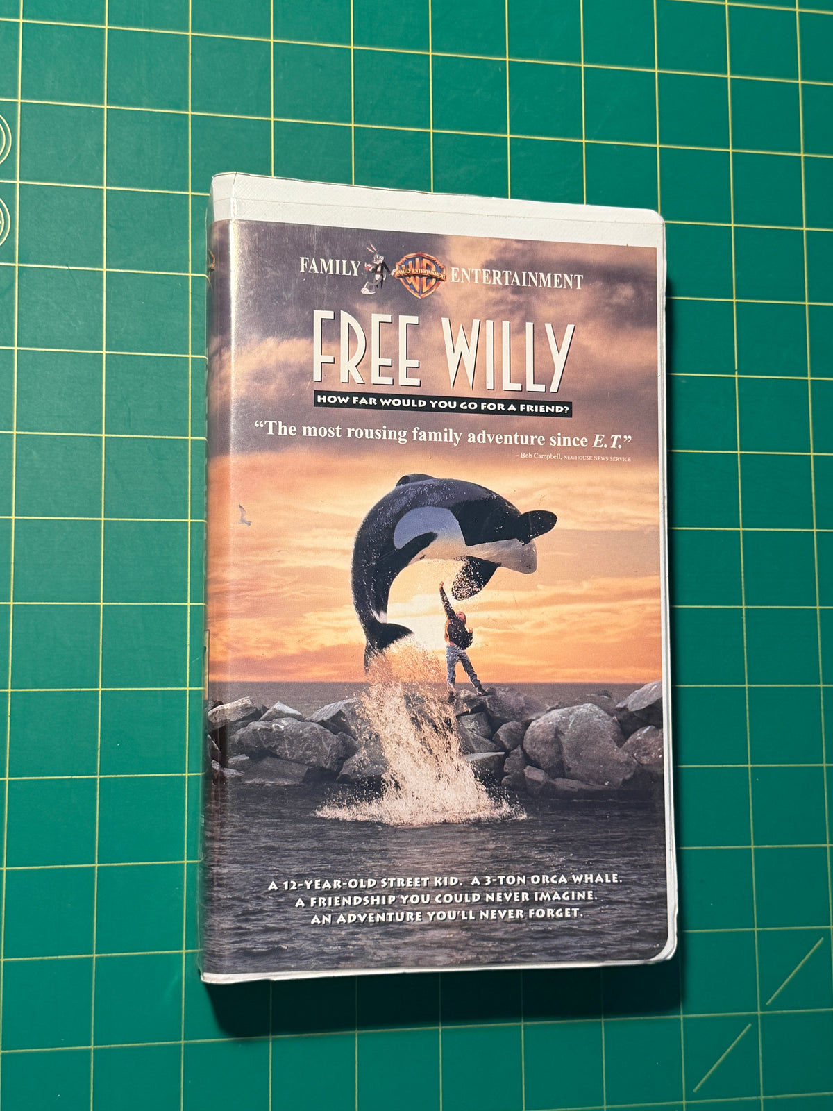 Free Willy - VHS, Used Good