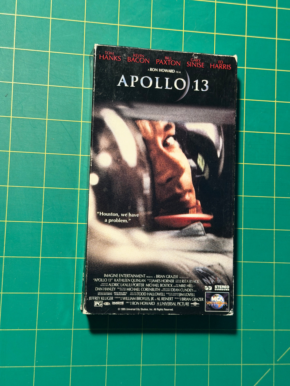 Apollo 13 - VHS Tape, Used Acceptable